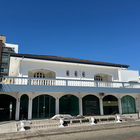 Suite Residencial320 - Timbo エクステリア 写真